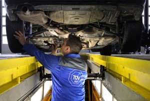 Gut warten und Plakette bis ins hohe Alter sichern. Foto: TÜV Süd.